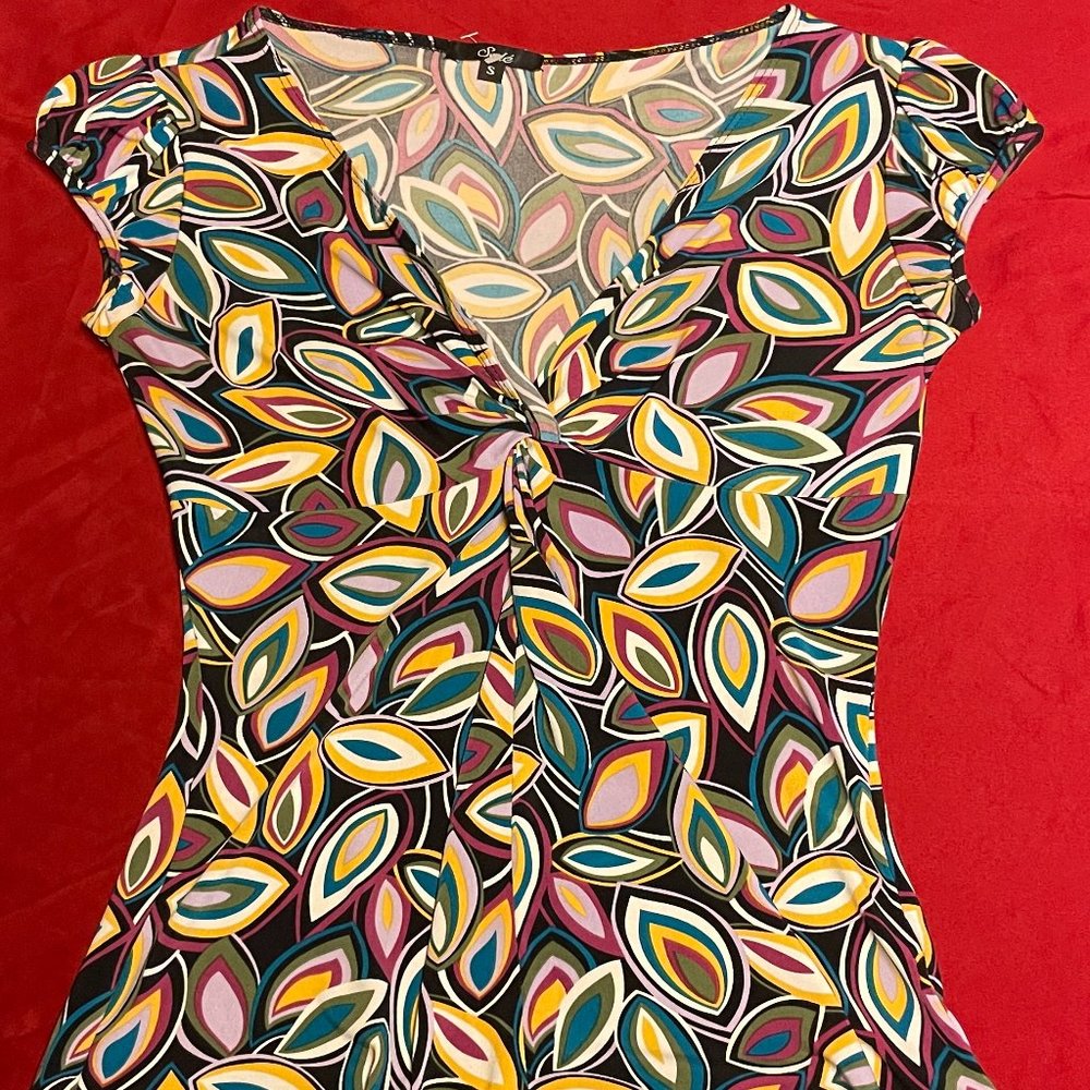 Sele Short Sleeveless  V-Neck, Size S NWOT